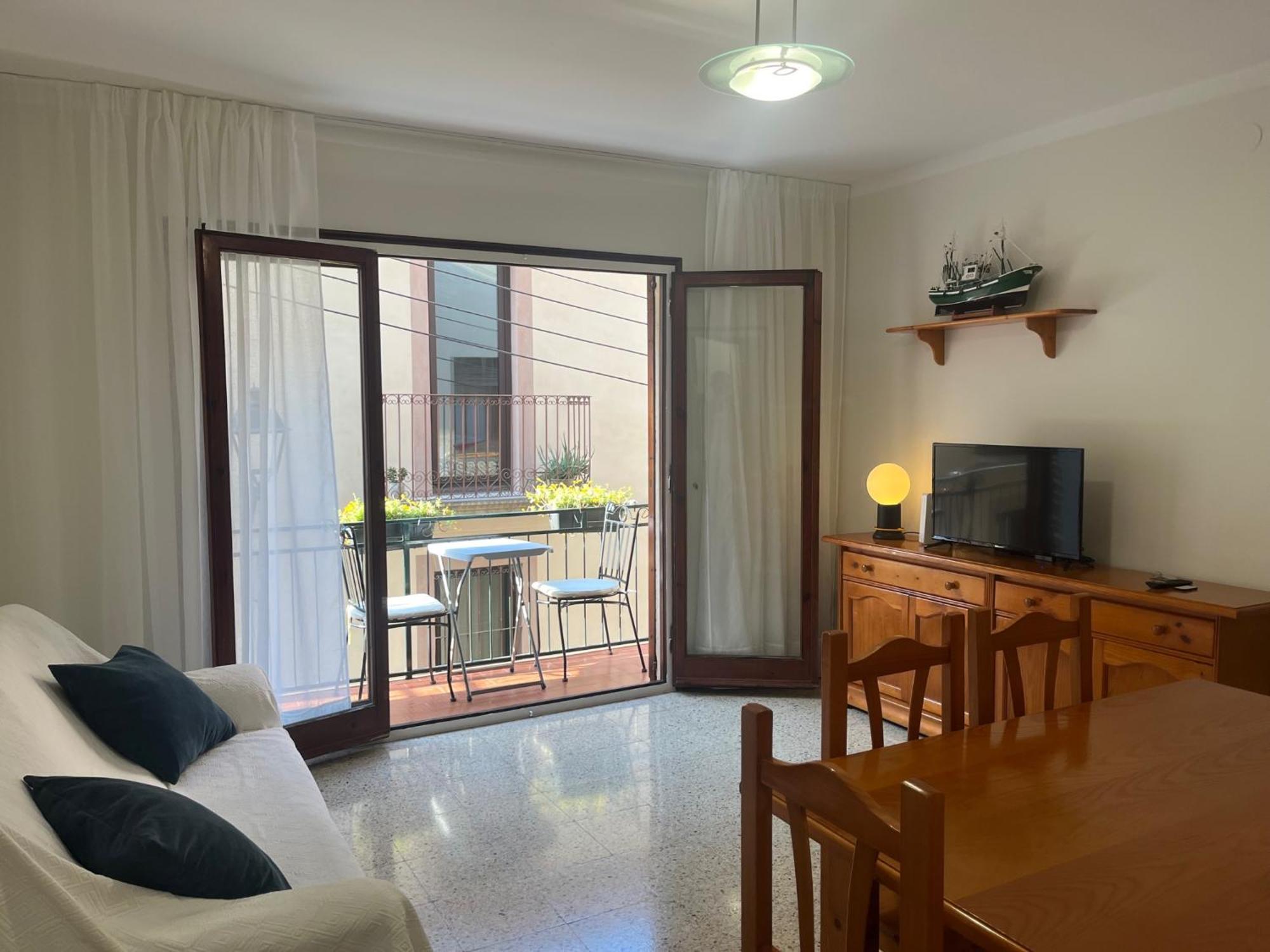 Apartamento Centrico, Bien Equipado Y Tranquilo, A 350M De La Playa Por Rambla Vidal Сан-Фаліу-да-Ґішулс Екстер'єр фото